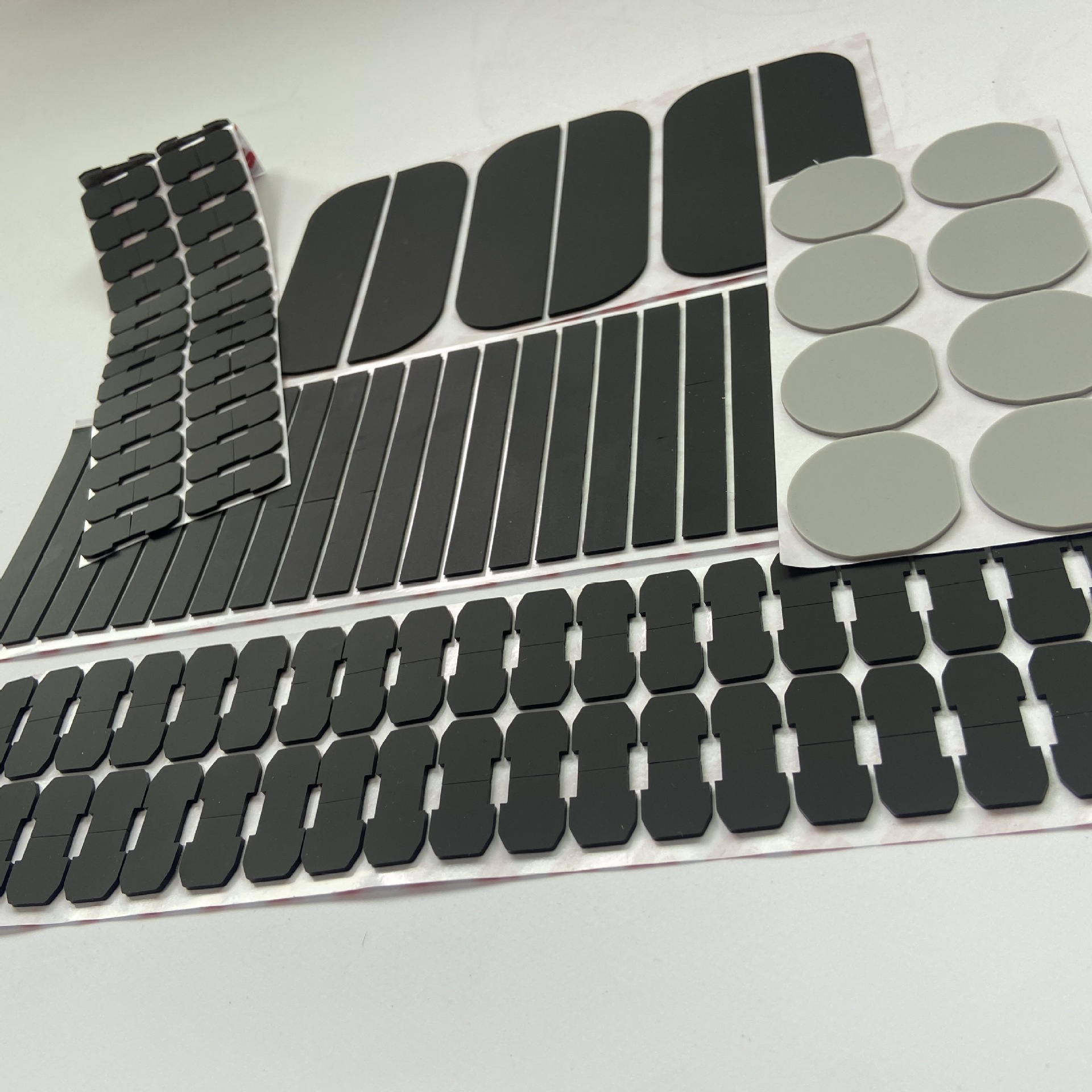 廣州搪膠批發市場地址