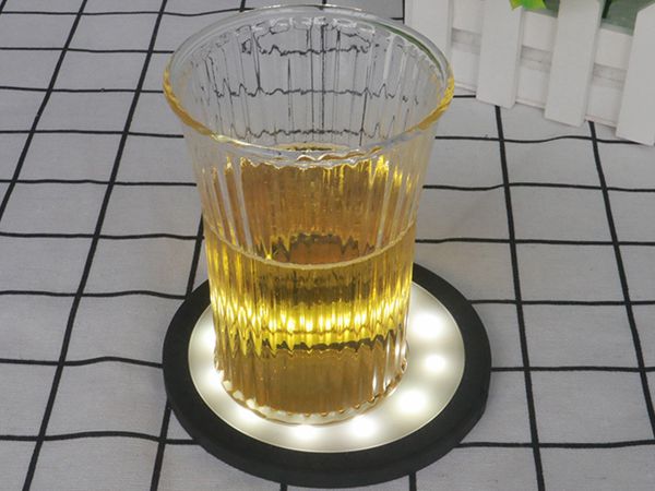 led燈硅膠杯墊，創意防燙水杯墊-硅膠墊
